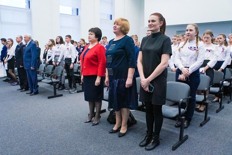 Паспорта гимн.jpg Паспорта гимн.jpg